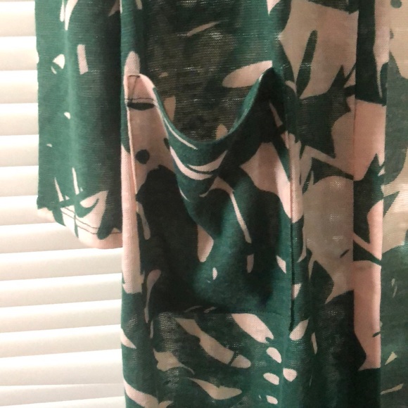 Duster - Picture 3 of 4